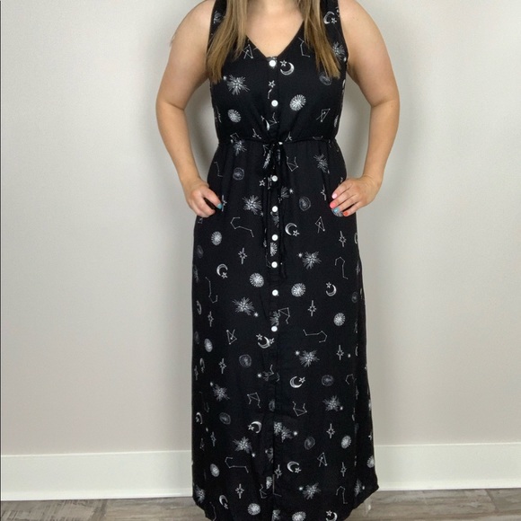 Written In The Stars Maxi Dress Black S Celestial - Picture 6 of 8